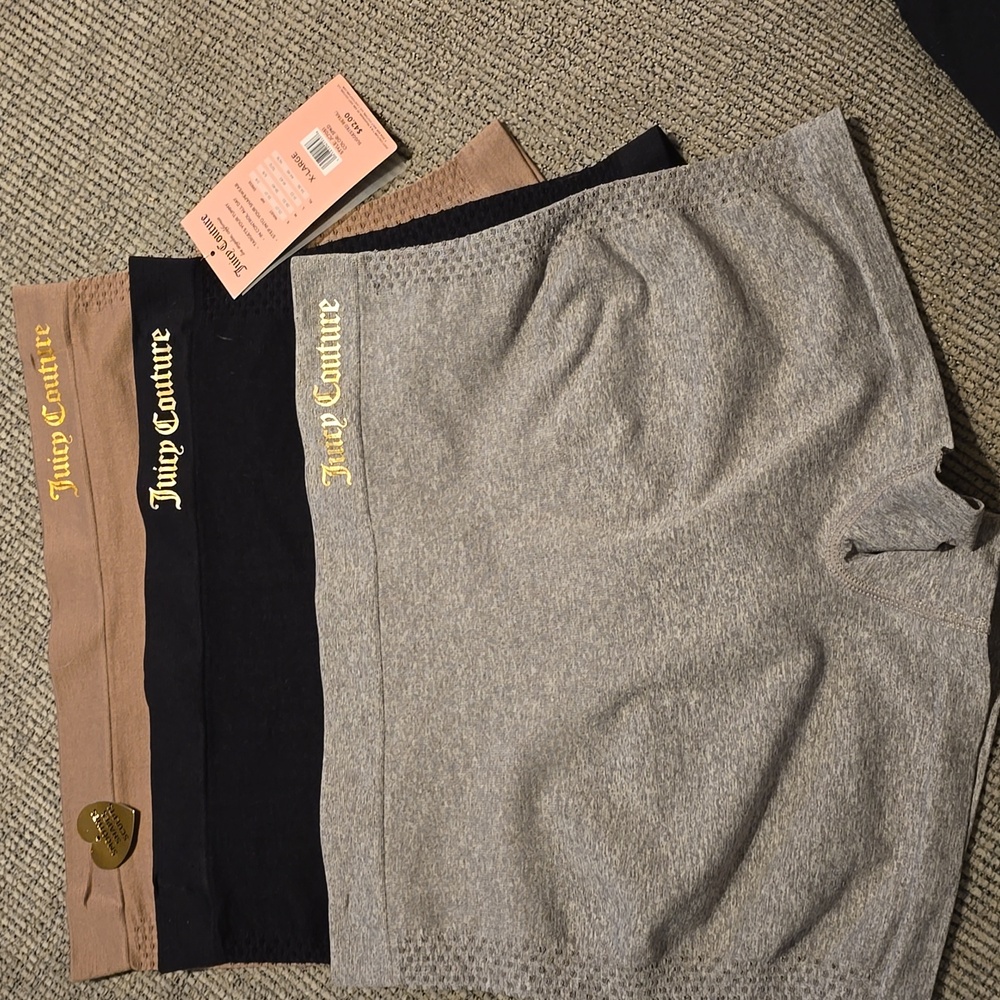 Juicy Couture Seamless Shaping Shorts